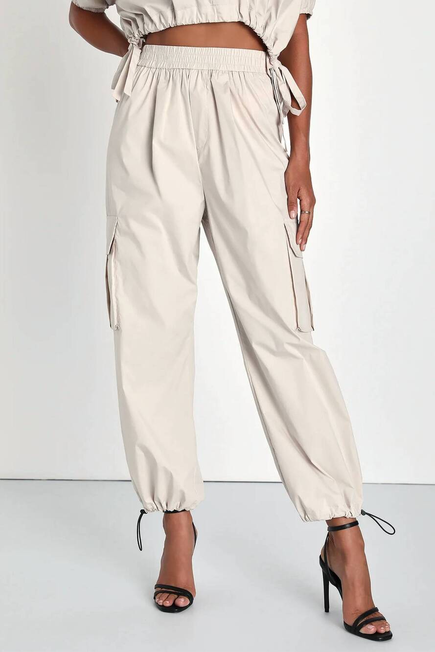 NEW LULUS coolest cutie high-rise cargo jogger pants in beige